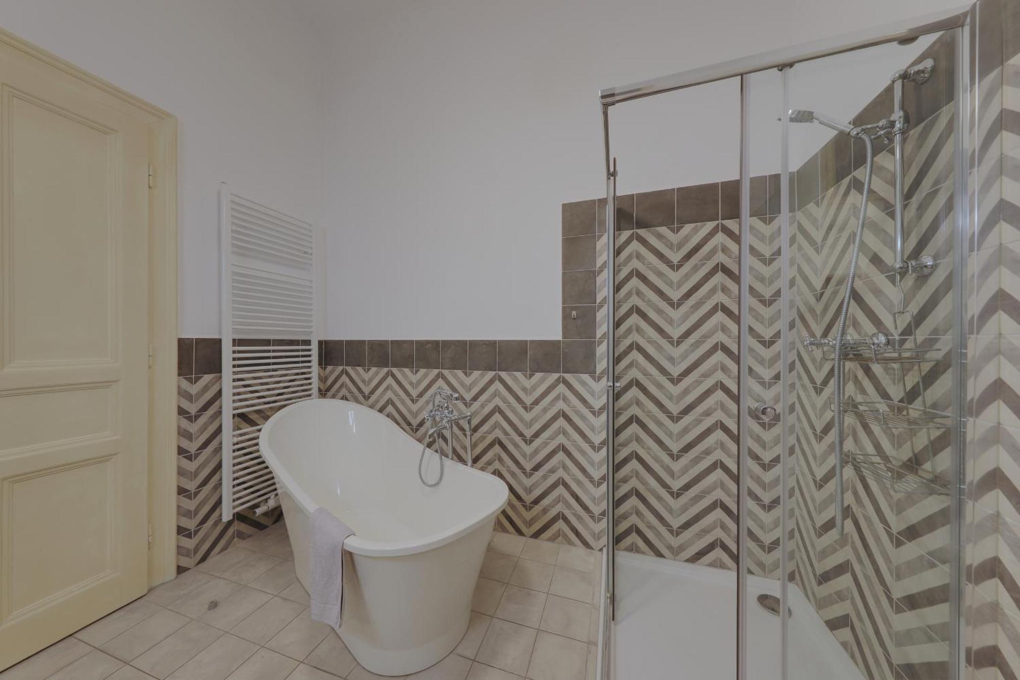 Beautiful Condo At The Old Town Bratislava Exterior foto